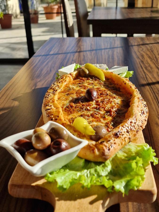 Hotel Yal Restaurant Tetovo Eksteriør bilde