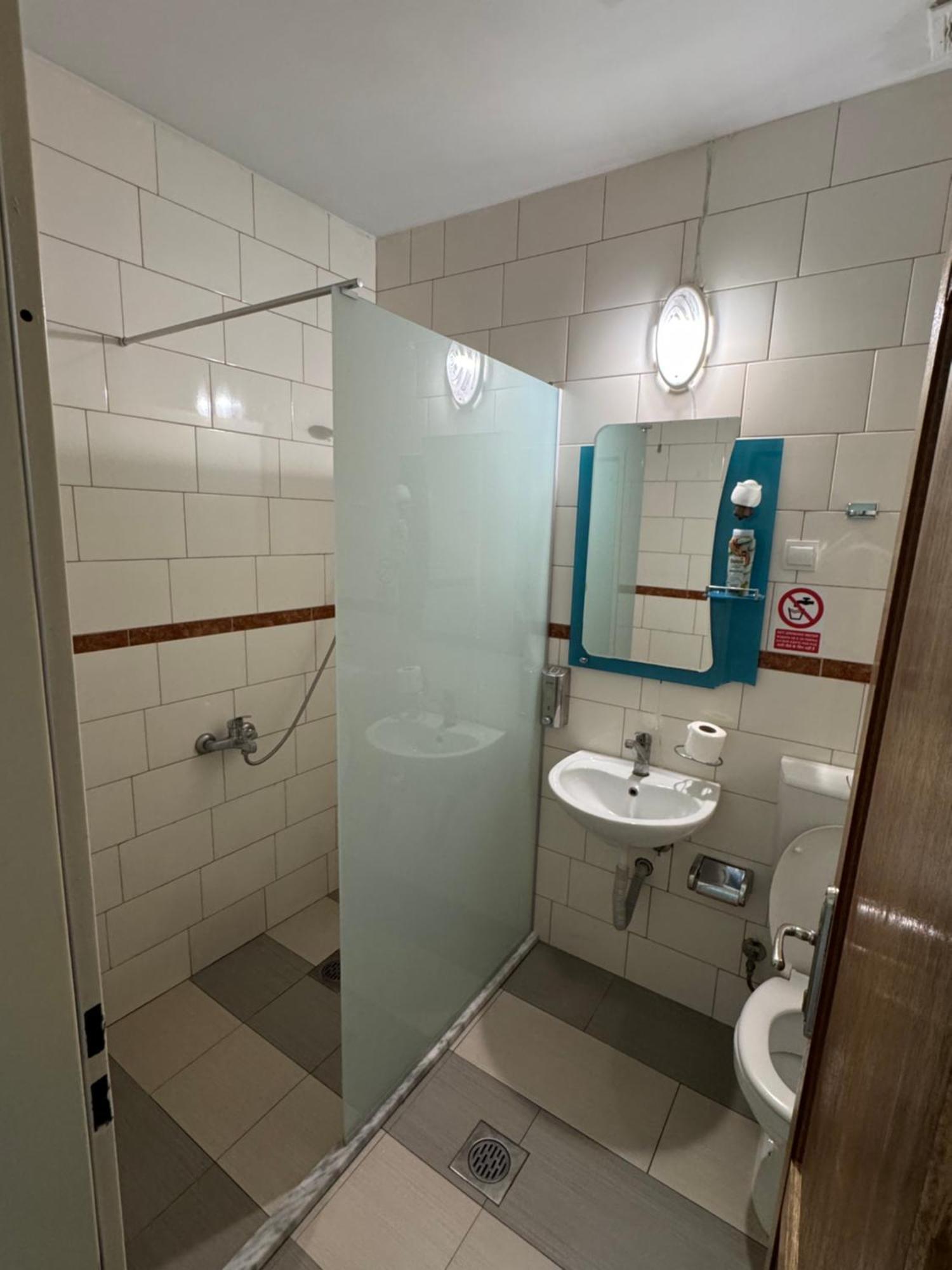 Hotel Yal Restaurant Tetovo Eksteriør bilde