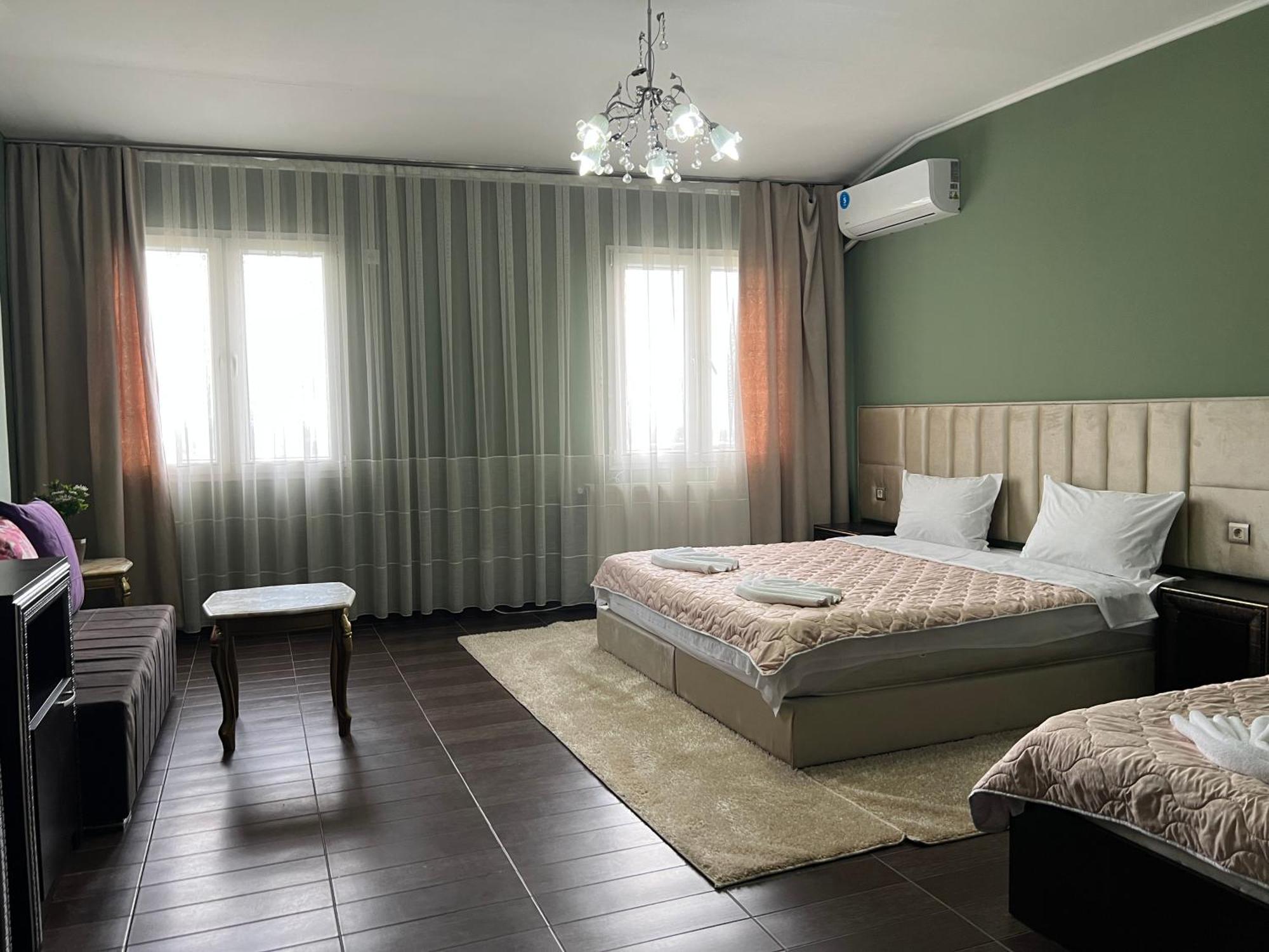 Hotel Yal Restaurant Tetovo Eksteriør bilde