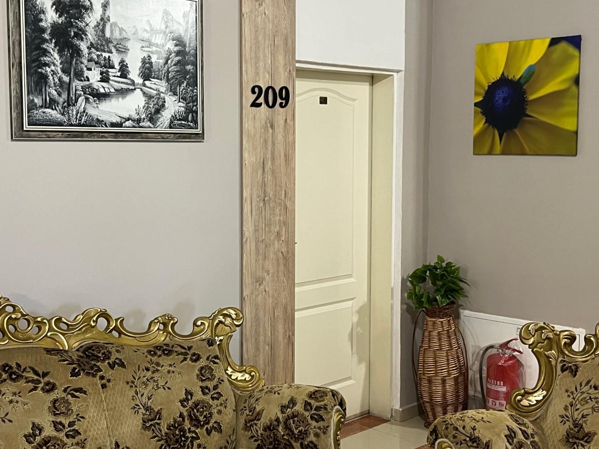 Hotel Yal Restaurant Tetovo Eksteriør bilde